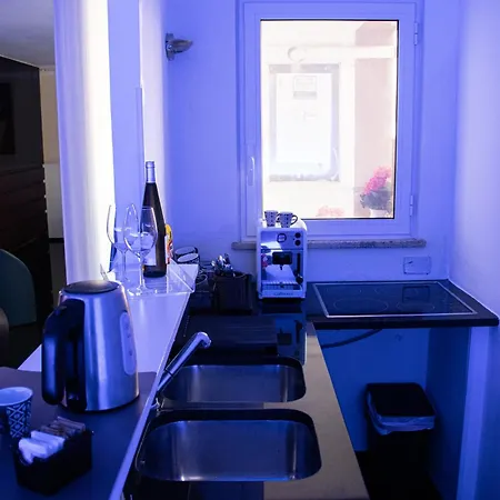 Apartment Luxury 2 Min Dal Politeama - Free Parking